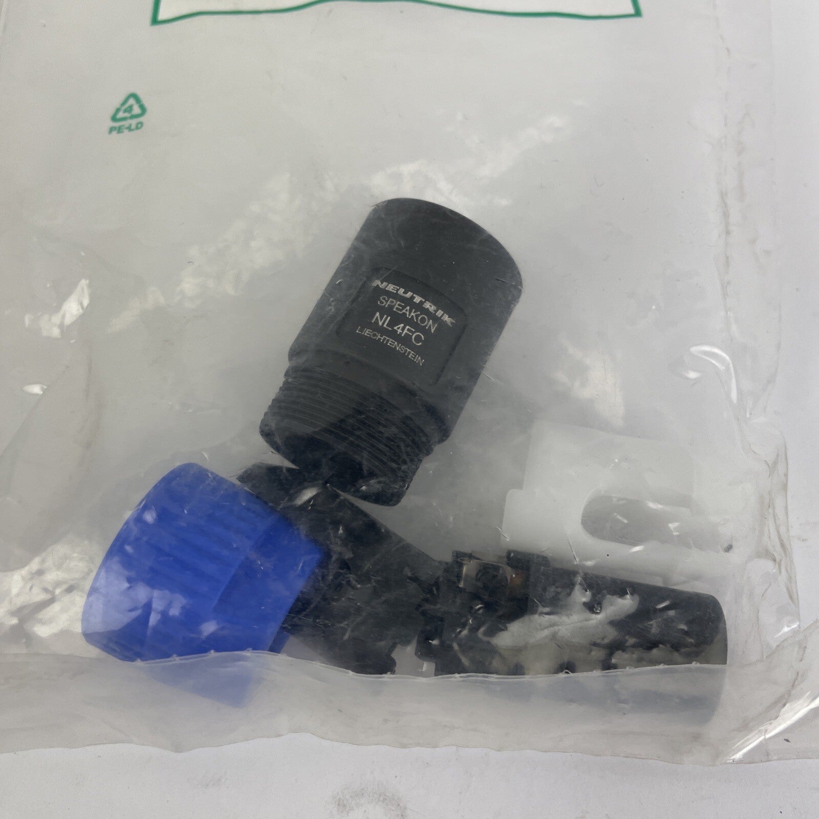 Neutrik NL4FC 4 Pole Speak On Cable Connector Professional Pro Audio Adapter