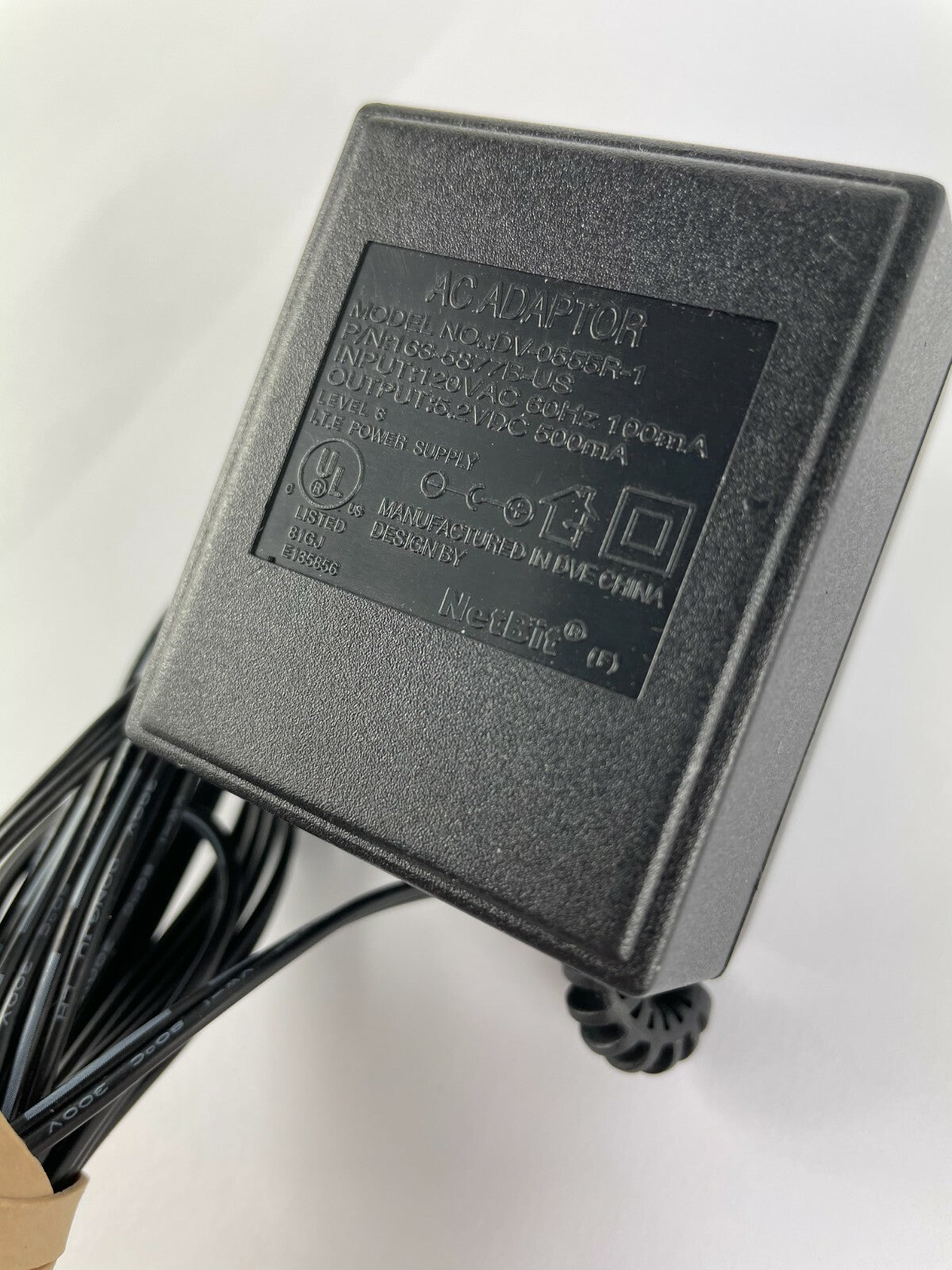 Genuine Ac Adapter DV-0555R-1 Output 5.2 V 500 mA Power Supply Adapter A57