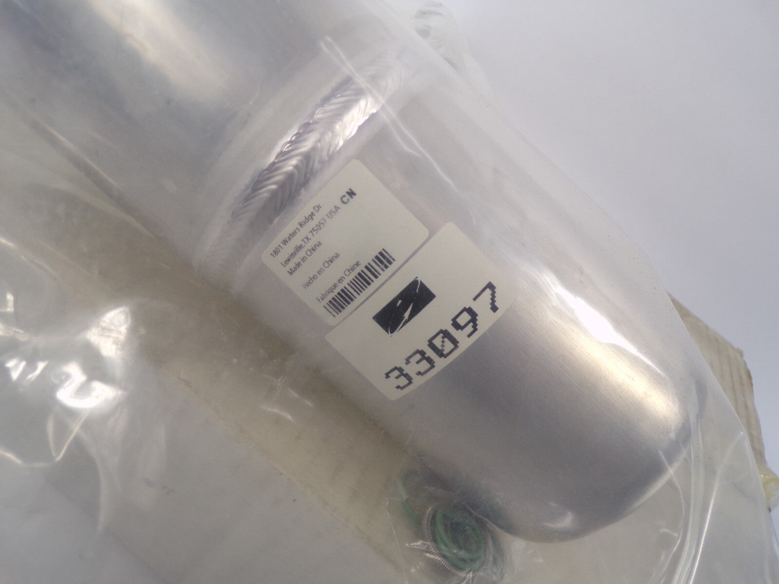 A/C Accumulator with Hose Assembly 4 Seasons 33097