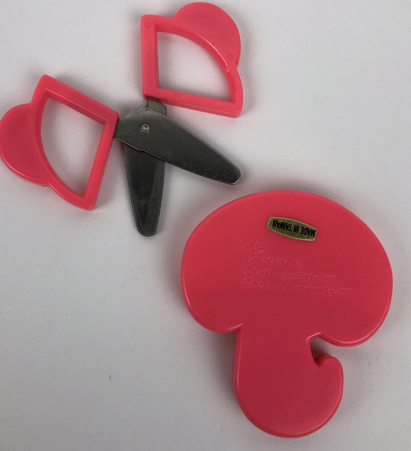 Vintage 1987 Hardee’s Carl's Jr. Toy Pink elephant Scissors - Extremely Rare