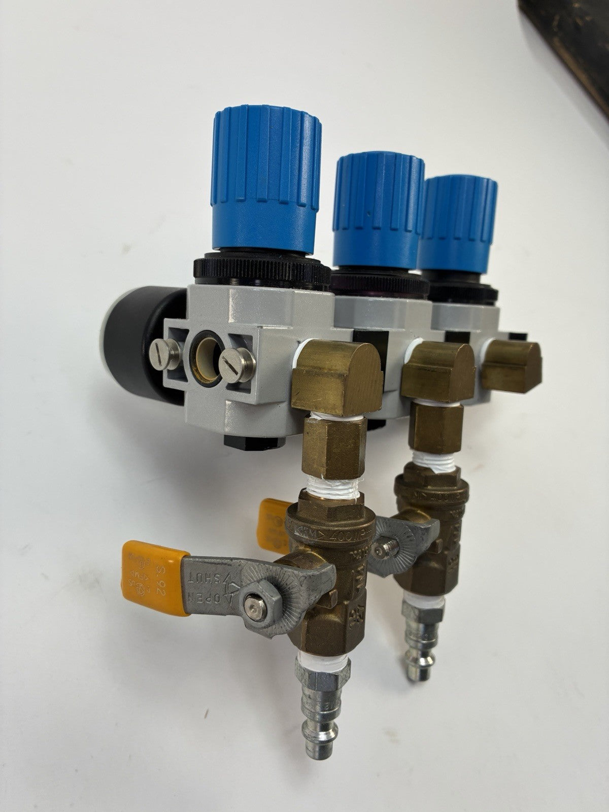 Festo LRB-D-MINI Pneumatic Pressure Regulator Manifold 197535 w/ Gauges Valves