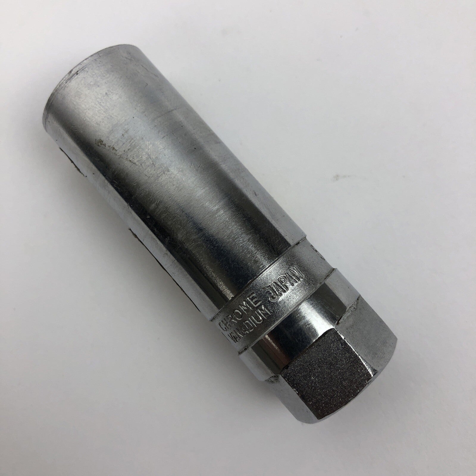 Truecraft Tools 5/8 Spark Plug Socket 30420 Chrome Vanadium Japan 3/8 Drive