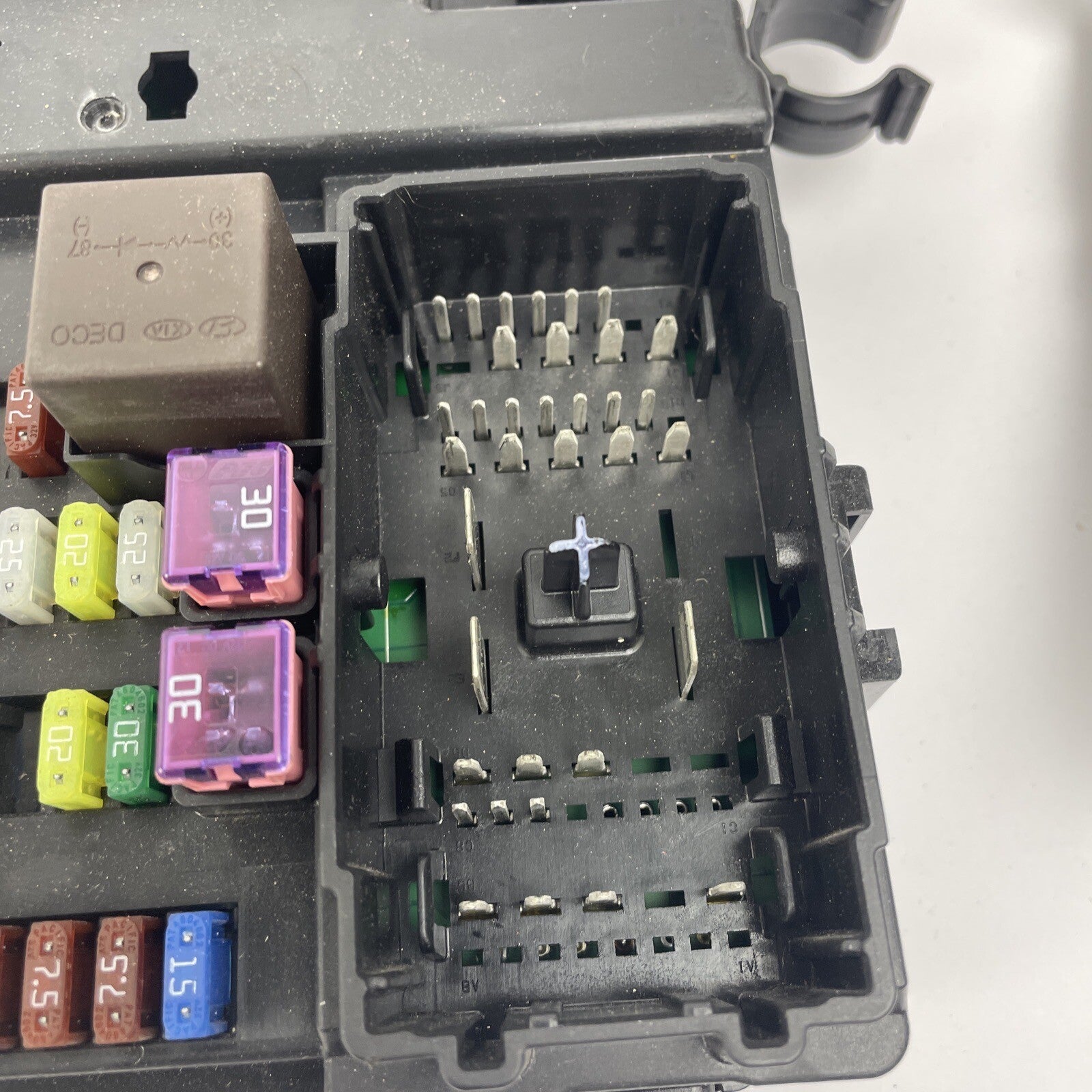 Kia fuse box module 91954-4D100 Sedona Entourage