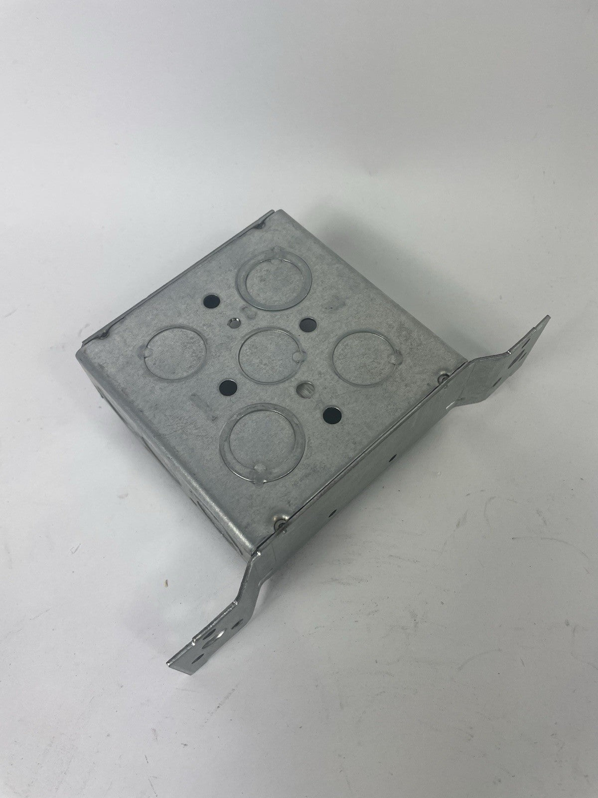Lot of 24: Orbit 4SB-MKO-FB 4" Square Box 1-1/2" Deep & FB Bracket