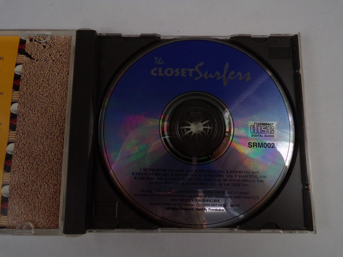 The Closet Surfers Surf Ware Scrambler Surf This Stranded Surf Dogs CD#42
