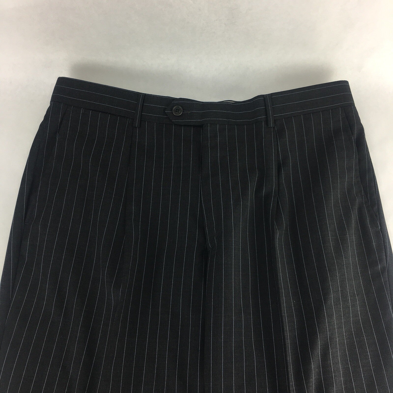 Cerruti 1881 - 2 Piece Suit - with Trousers - Wool size 44 US 52 IT XL