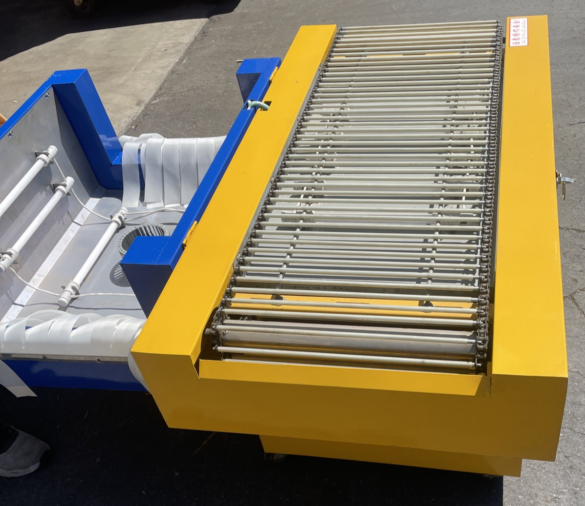 Gurki Far-Infrared Contraction Packing Machine (Heat Shrink Tunnel) Great Cond.