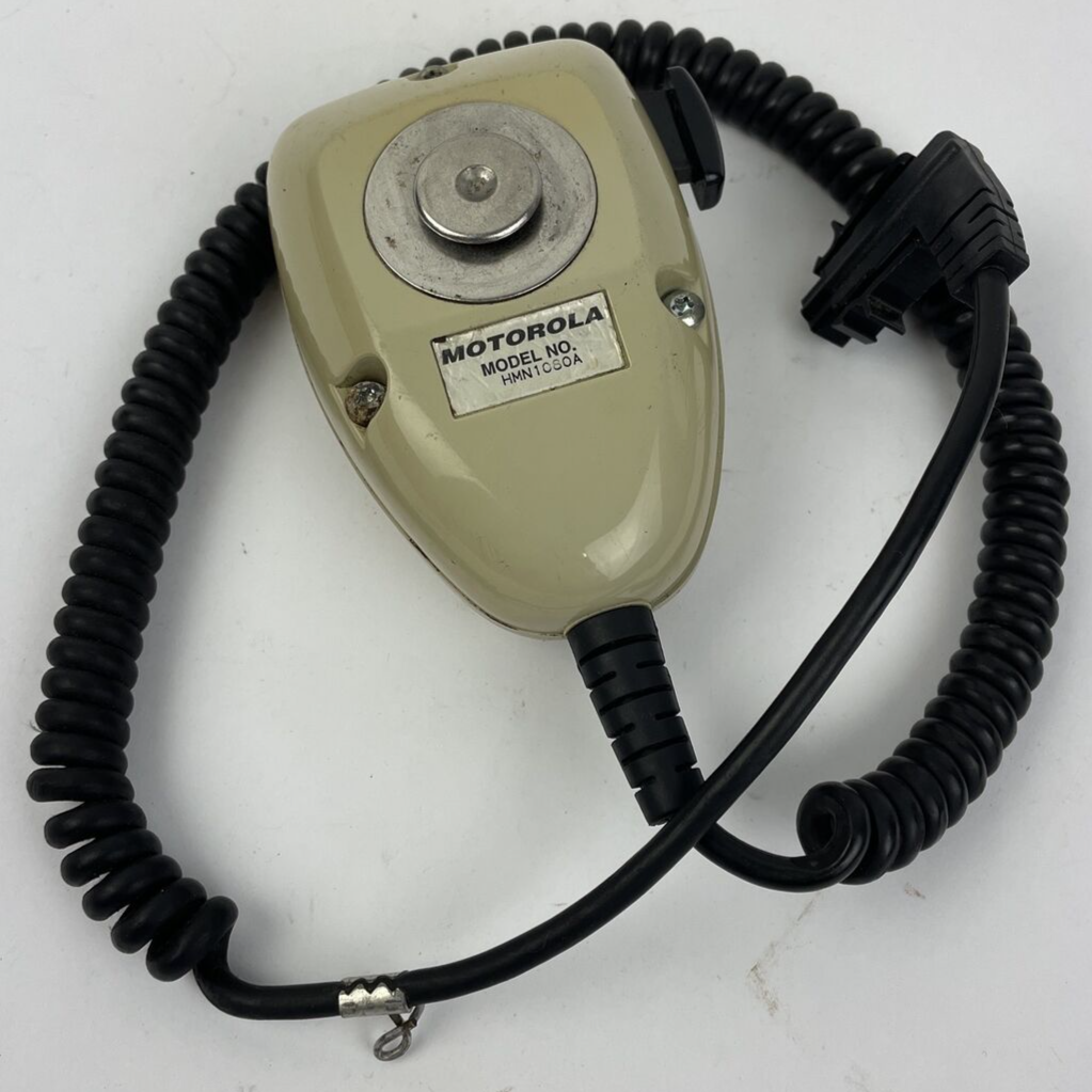 MOTOROLA Model No. HMN1080A STANDARD PALM RADIO MICROPHONE ASTRO