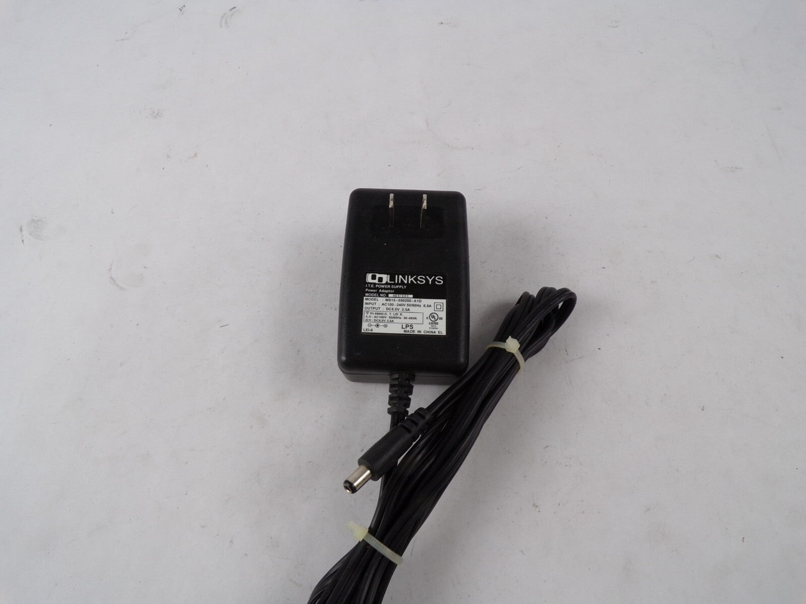 Genuine Linksys MS15-05250-A1D Output 5 V 2.5 A Power Supply Adapter A55