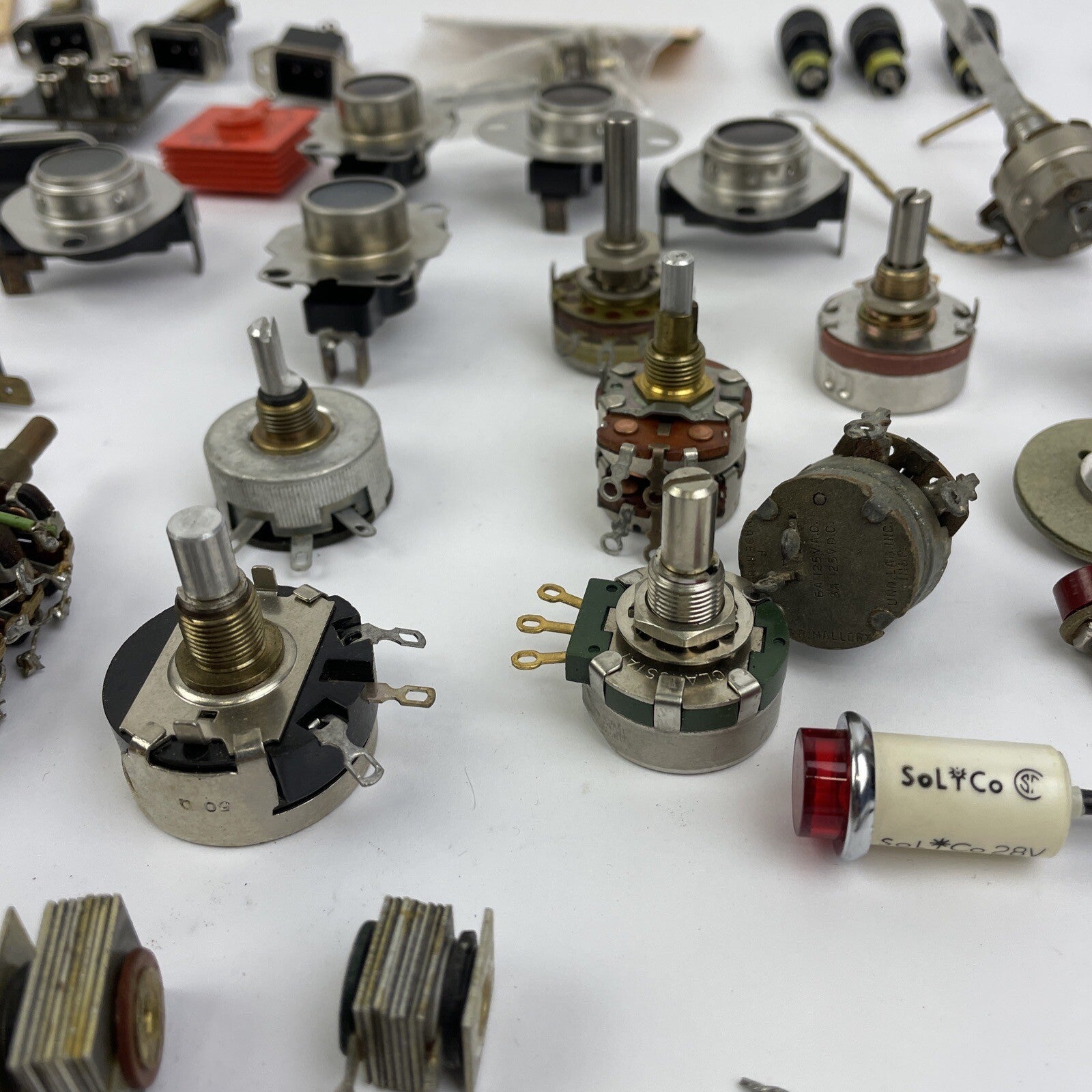 Huge Lot KLIXON Limit Switches Cessna Instrument Panel Parts Sprague RCA + LOOK