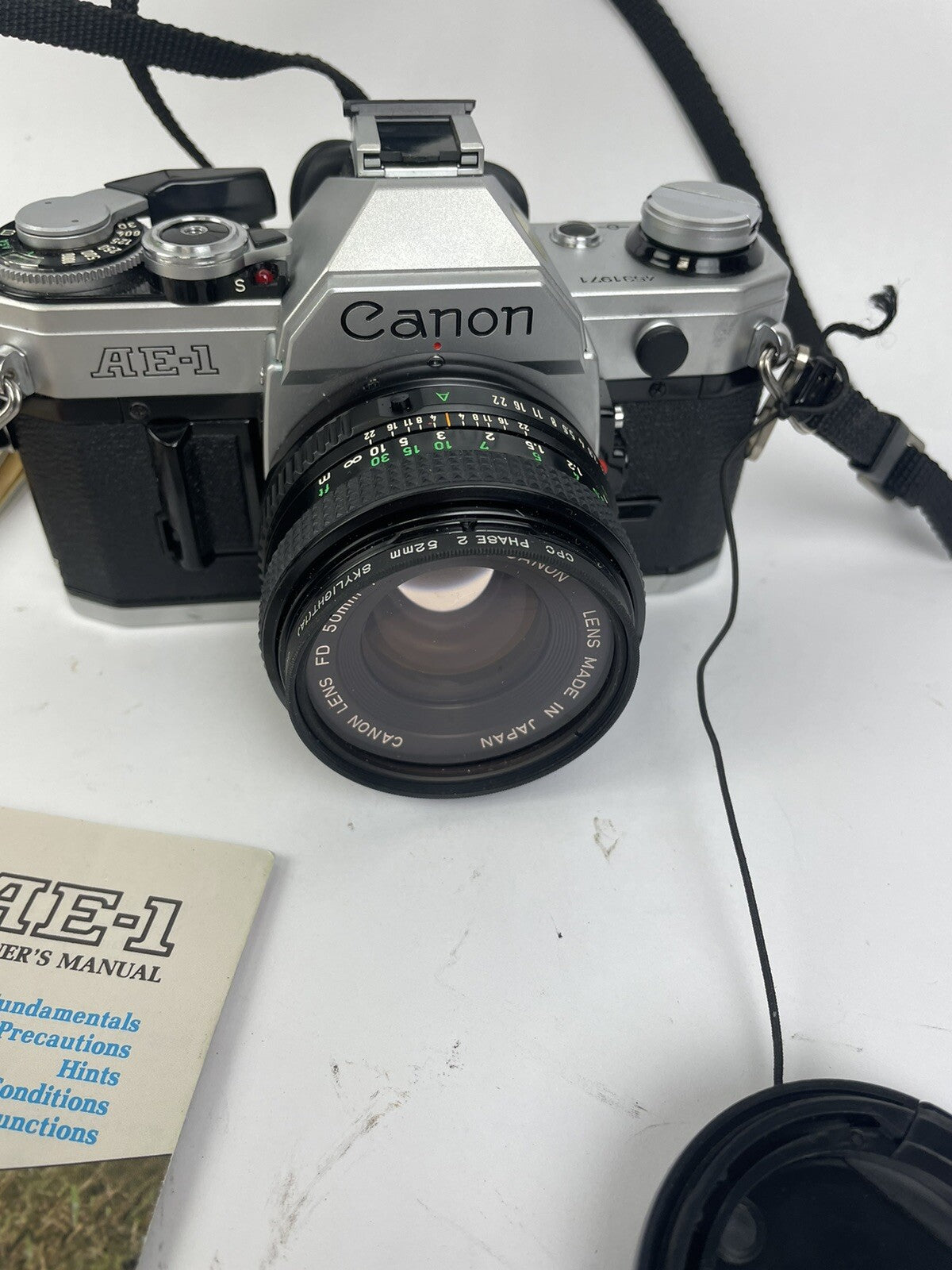 Canon AE-1 35mm film camera w/ Canon FD 50mm 1:1.8 Lens Lense