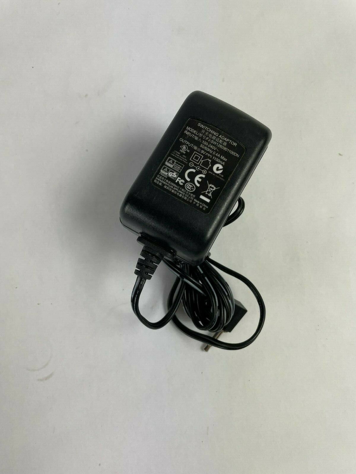 Genuine Switching AC Adapter Output 9 V 1100mA Power Supply Adapter A73