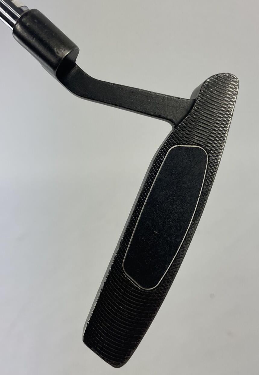 Cleveland VP1 blade putter 28 inch junior golf putter with Nike Method grip