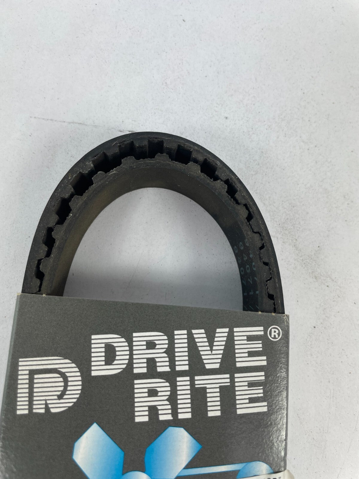 Dayco Drive Rite 17525DR 52517DR premium utility V-belt OEM replacement belt for automotive industrial and utility equipment A10