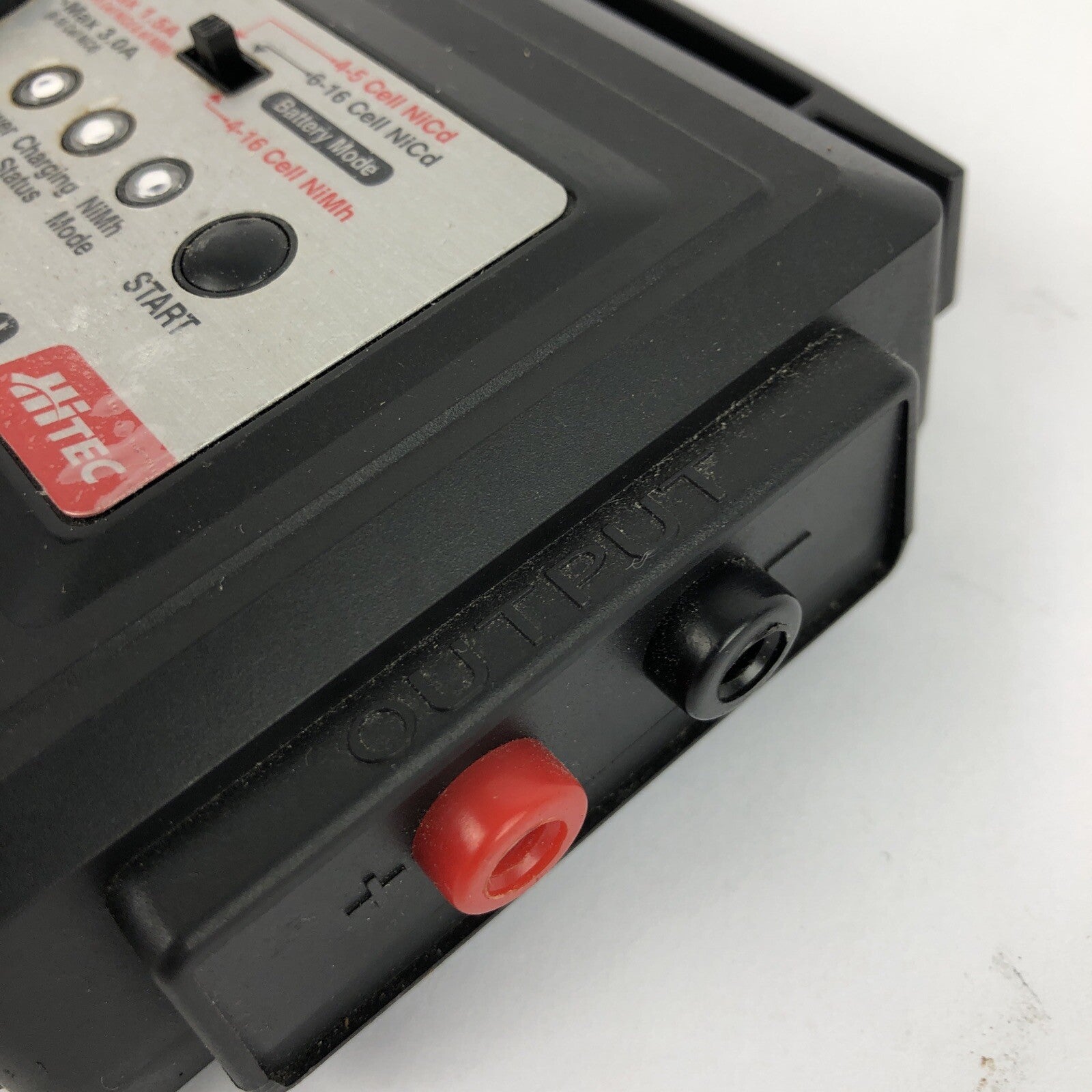 HITEC CG-340 CHARGER 4-16 CELL NICAD & NiMh PEAK CHARGER