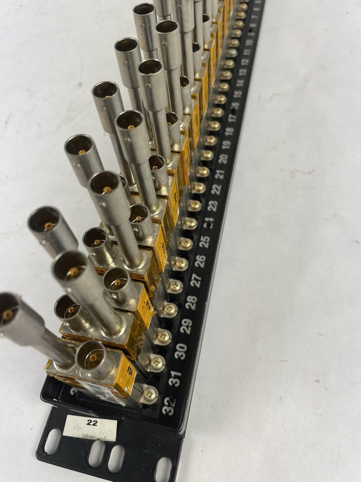 ADC PatchBay Panel 1RU 2x32 Mid-Size HD Normalled Video Jackfield Terminated