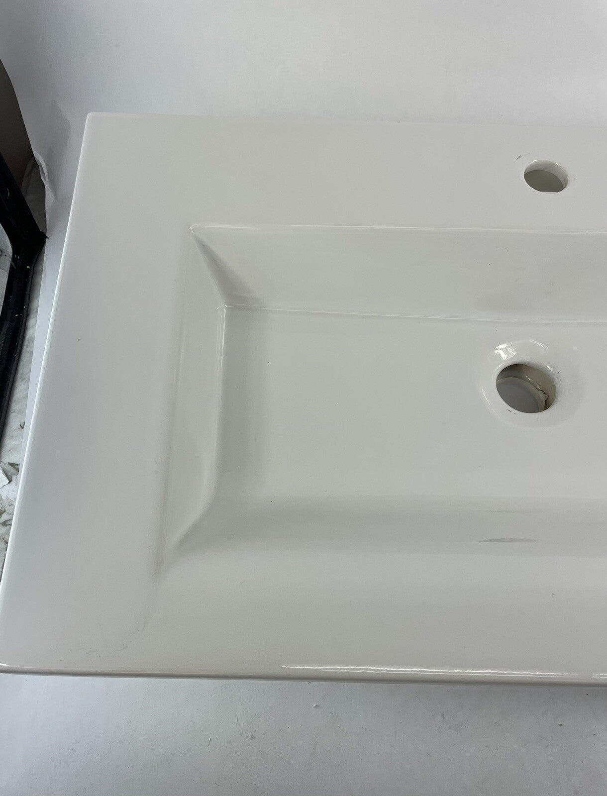 Roca Happening 357564 white ceramic spray bidet made in Spain