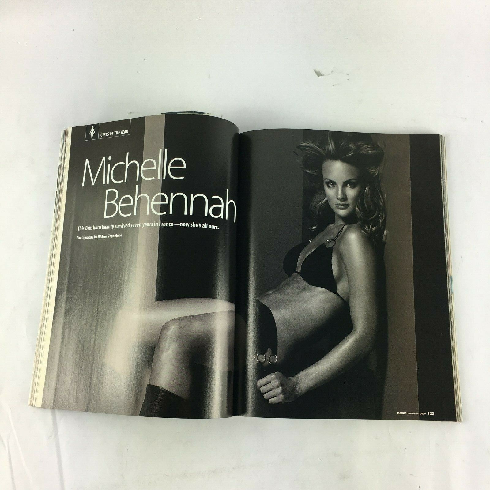 November 2000 Maxim Magazine Models 2000 Tickle Her Pink! World Class Losers