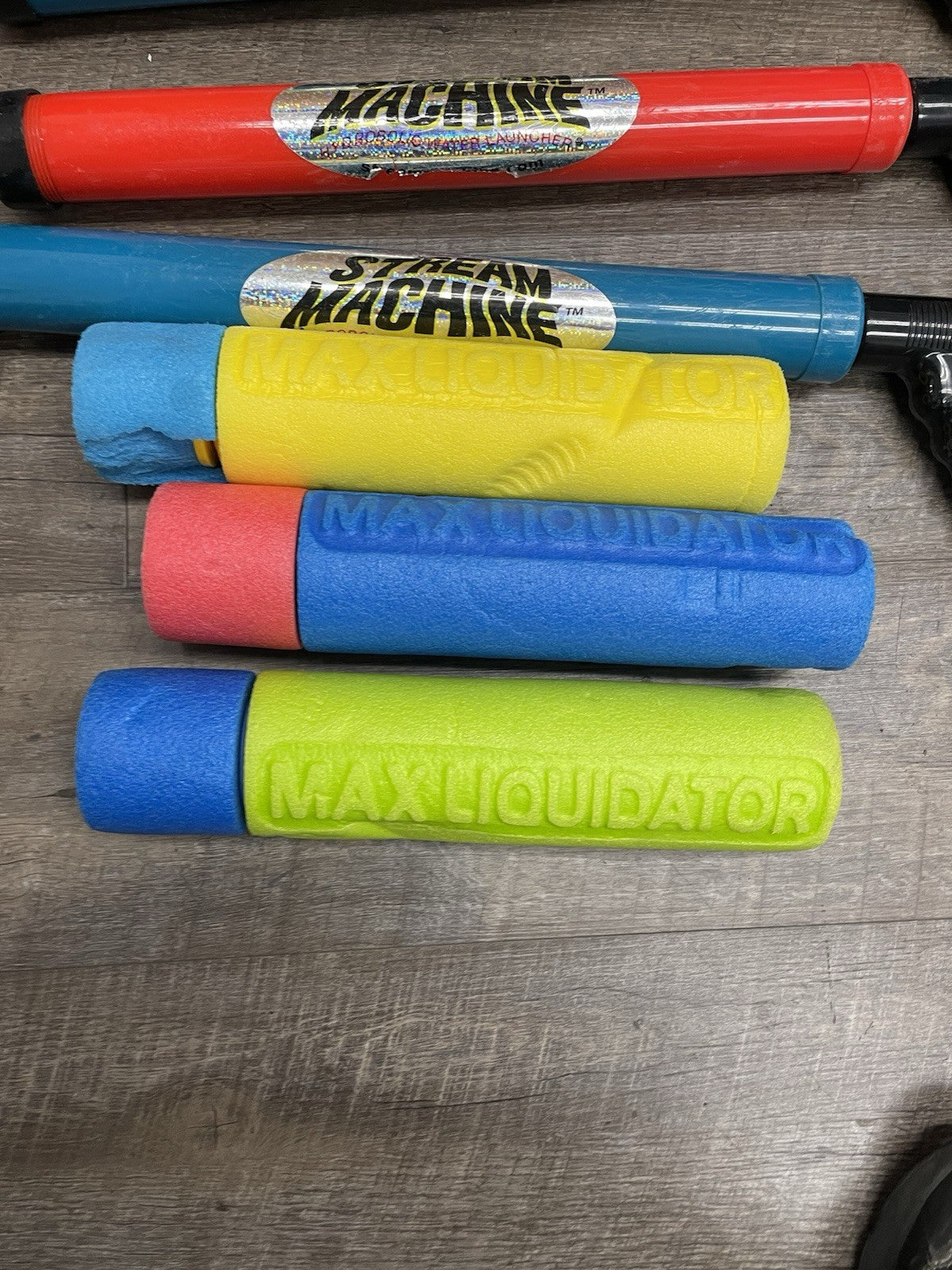 Lot of 10 : Water guns - STREAM MACHINE 16" WATER LAUNCHER assorted