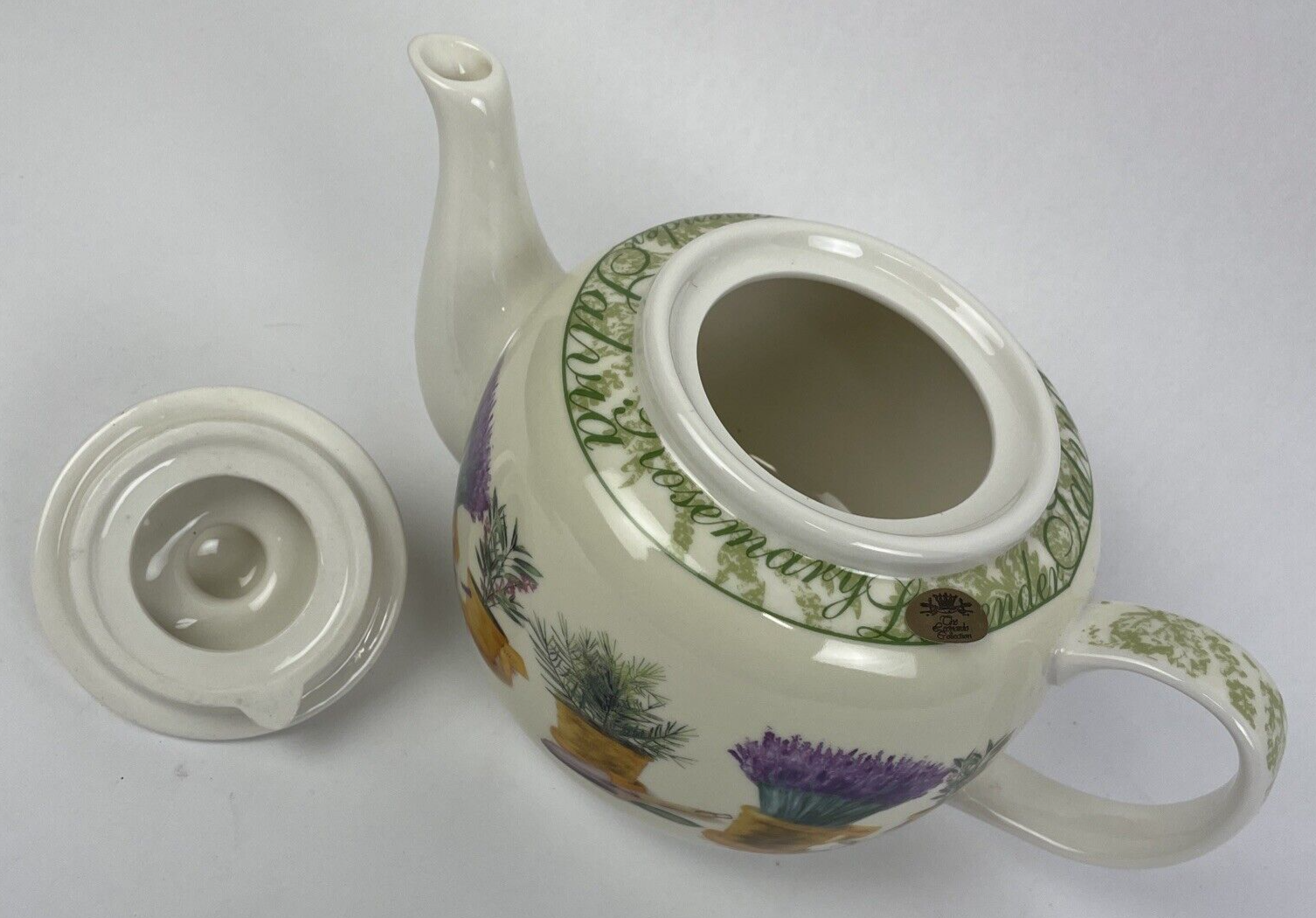 Windsor UK The Leonardo Collection Lavender Spice Decorative Teapot 5.5" Tall