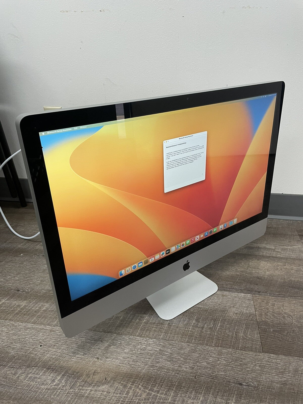 Apple iMac 27" 3.2 GHz Core i3 Model A1312 8 GB Ram 512 GB SSD HD Ventura