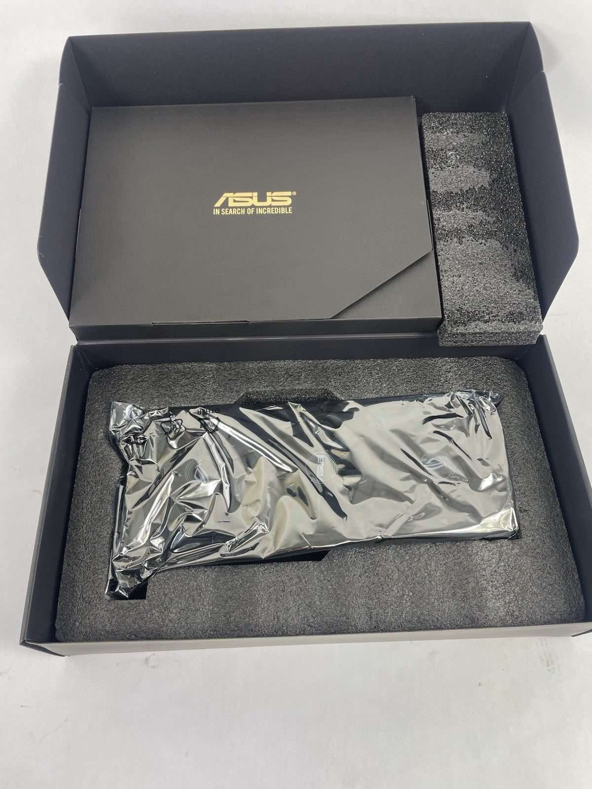 ASUS ROG Strix Radeon Rx 480 8GB DP 1.4 HDMI 2.0 Polaris Vr Ready Graphic card