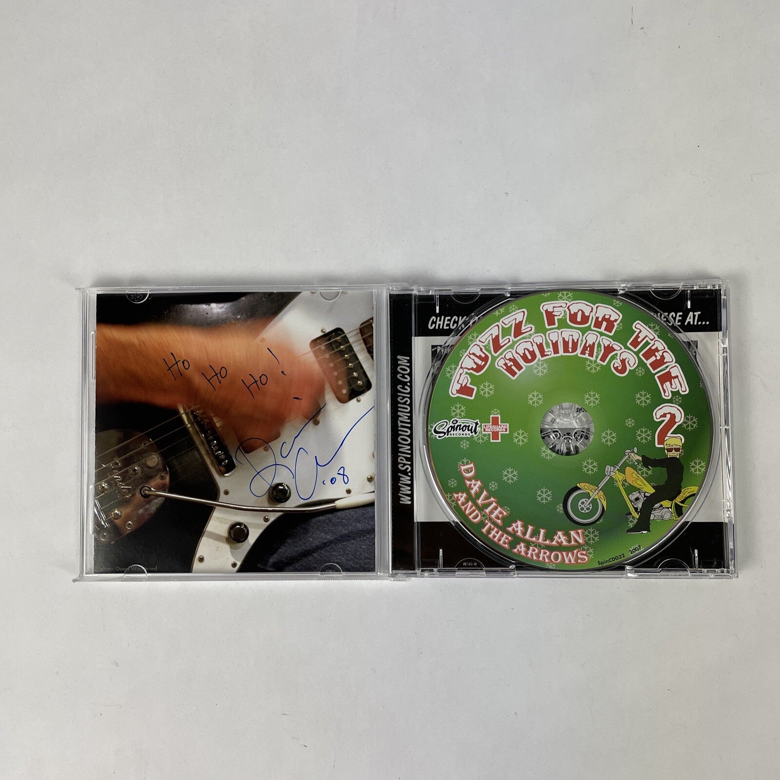 Davie Allan & The Arrows - "Fuzz for the Holidays 2" CD Signed (2007) #23