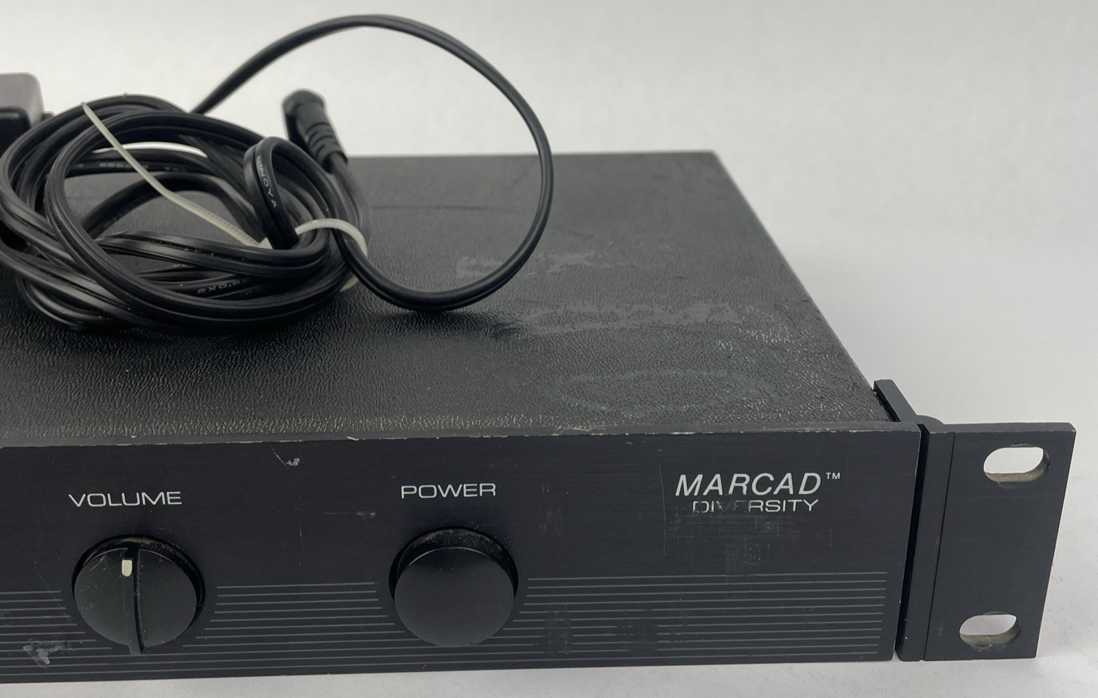 Shure Brothers L4-CV Marcad Diversity Wireless Receiver w/ Power Supply Rack Ear
