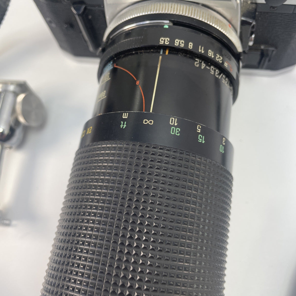 Canon AE-1 Program 35mm SLR Film Camera Tamron 35-135mm f/3.5-4.2 CF Tele Macro