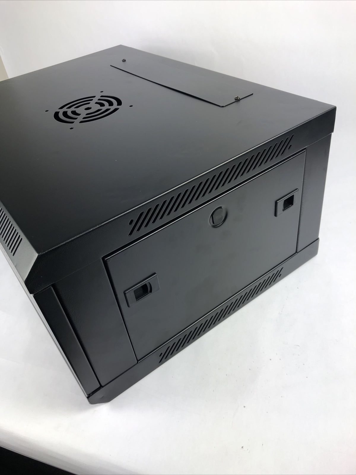 Fibretronix Rack Enclosure Steel Locking Storage Case 23.5"x17.5"x11" Wall Mount