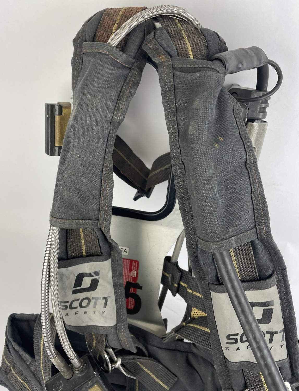 SCOTT SAFETY 4.5 4500 SCBA Air Pack Harness EZ-Flow Air Pak Plus with Sensor b
