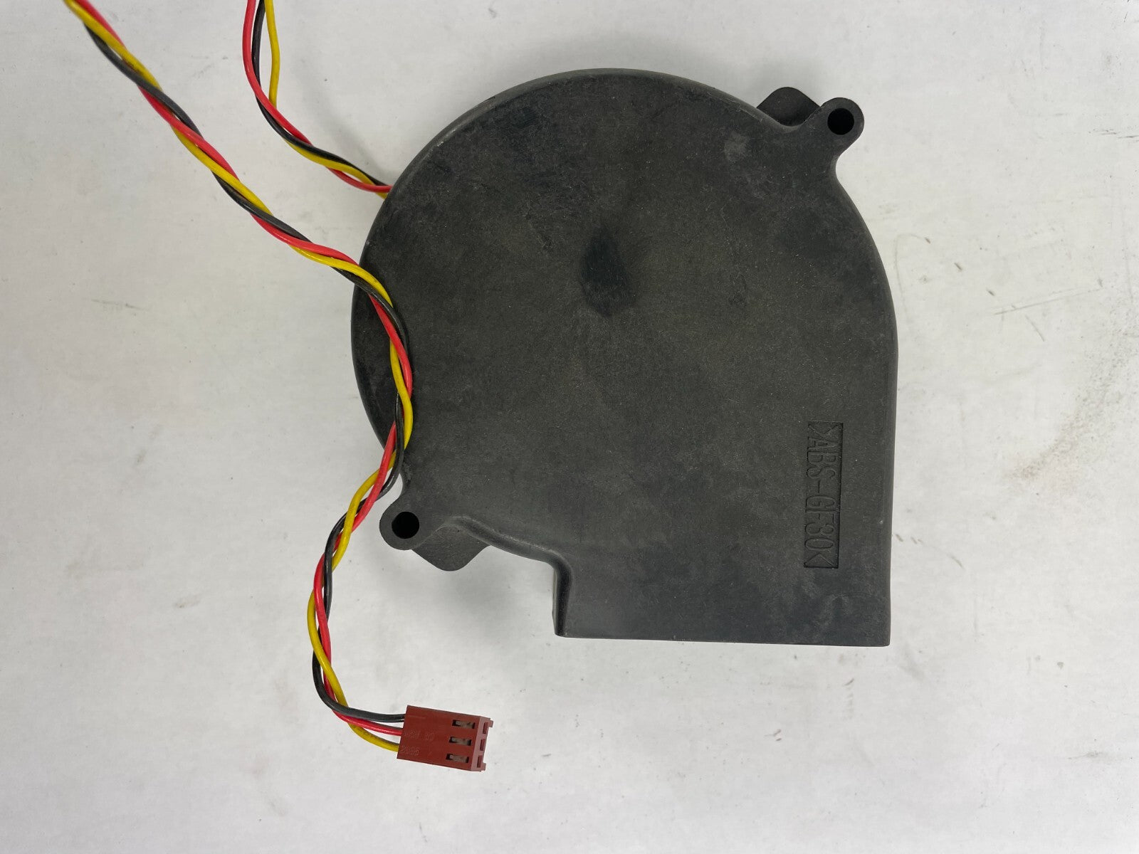Nidec Gamma30 A35317 - 58 DC12V 2 - Wire CPU Cooling Fan