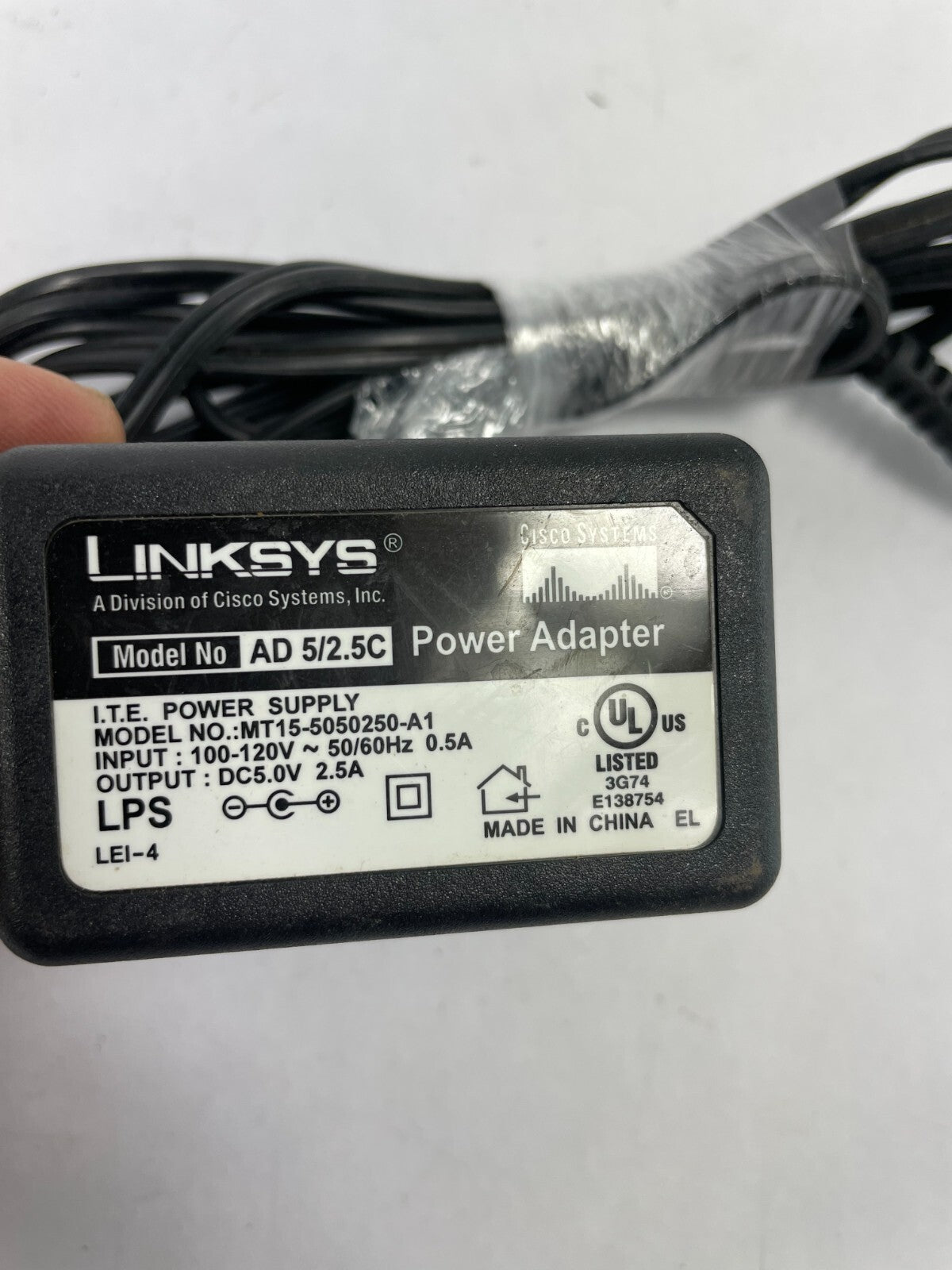 Geniune Linksys MT15-5050250-A1 Output 5 V 2.50 A Power Supply Adapter B01