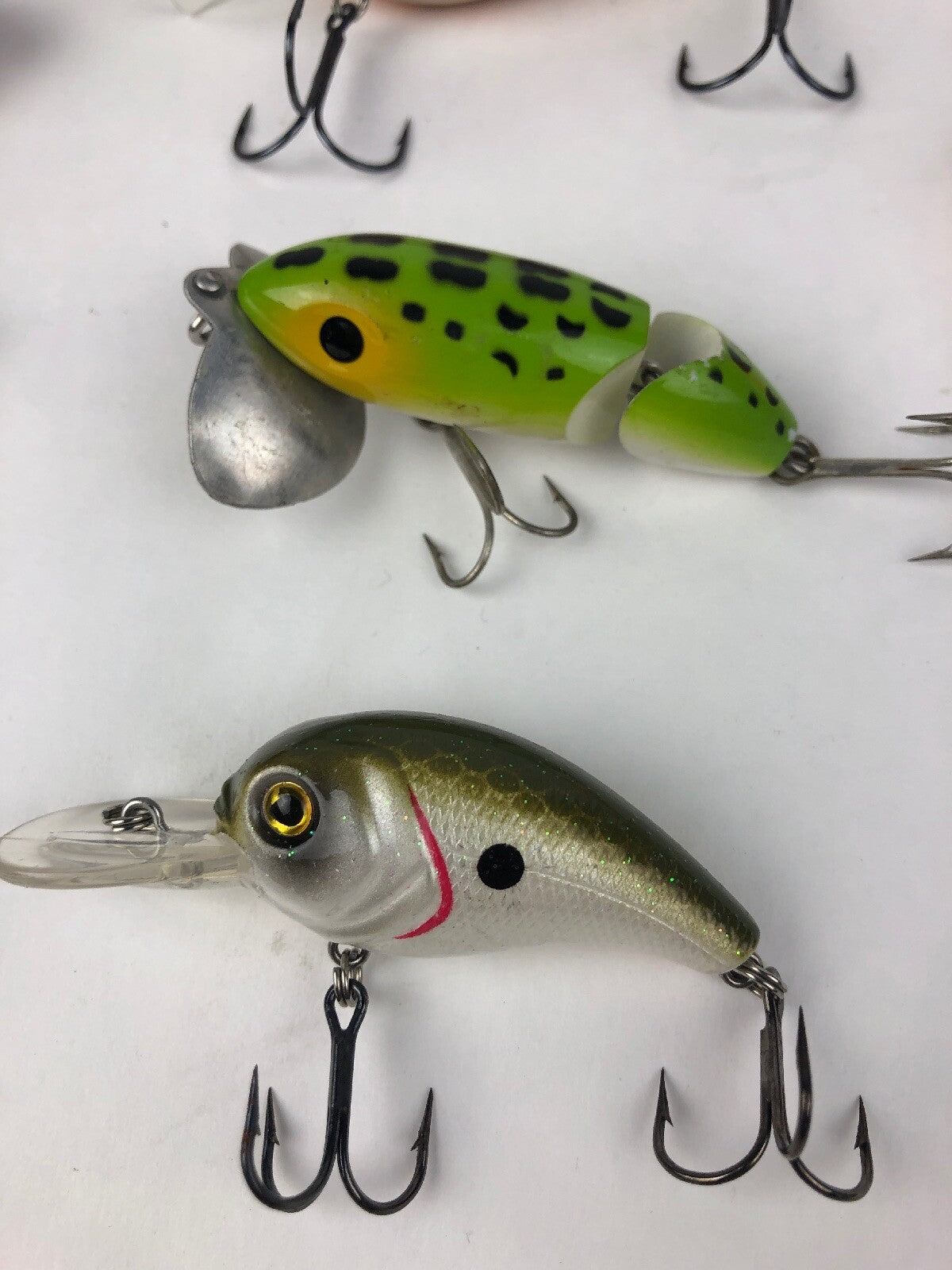 Heddon Tiny Torpedo Bullfrog 1 7/8-inch topwater lure with 10-piece fishing tackle bundle