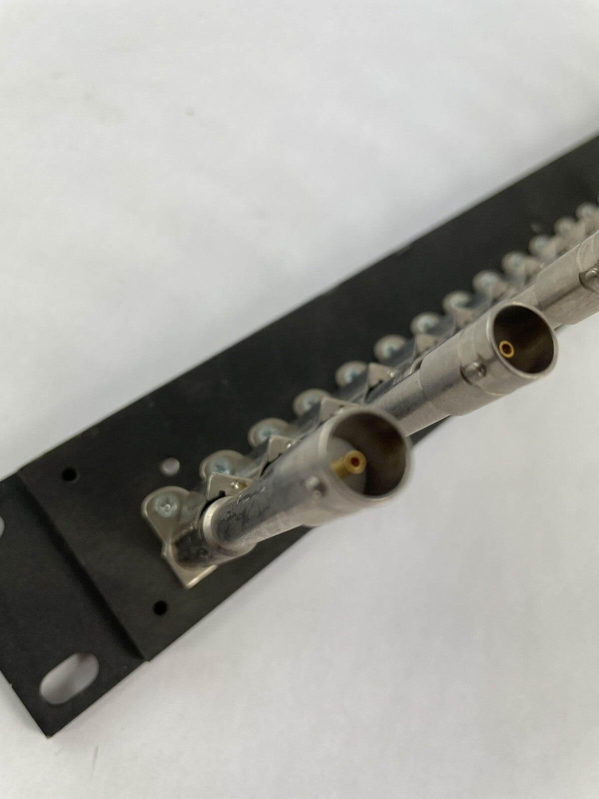 Bittree B32S-1MWTHD PATCHBAY MEDIUM DENSITY MINI-WECO (MIDSIZE) 1X32 1 RU