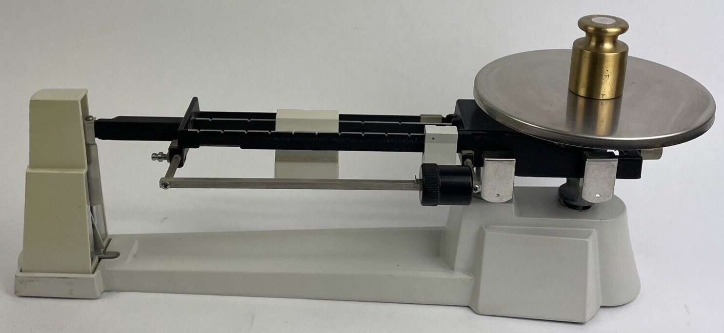 Ohaus Triple Beam Balance Scale 2610g 5lb 2oz 700/800 Series High Accuracy LOOK