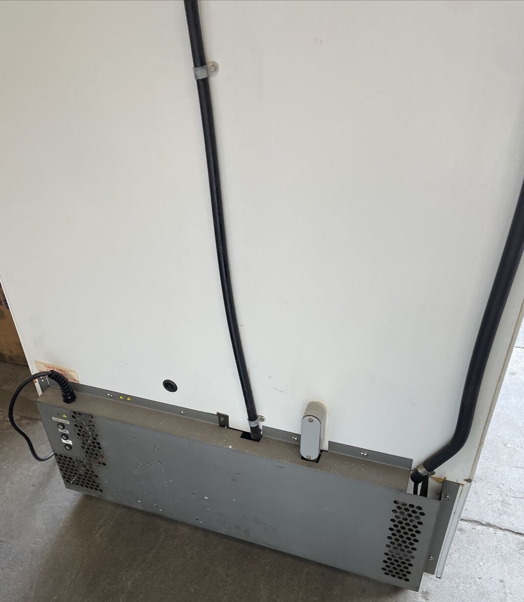 Fisher Scientific Isotemp Refrigerated Incubator Model 304 15 Amps 115 Volts VGC