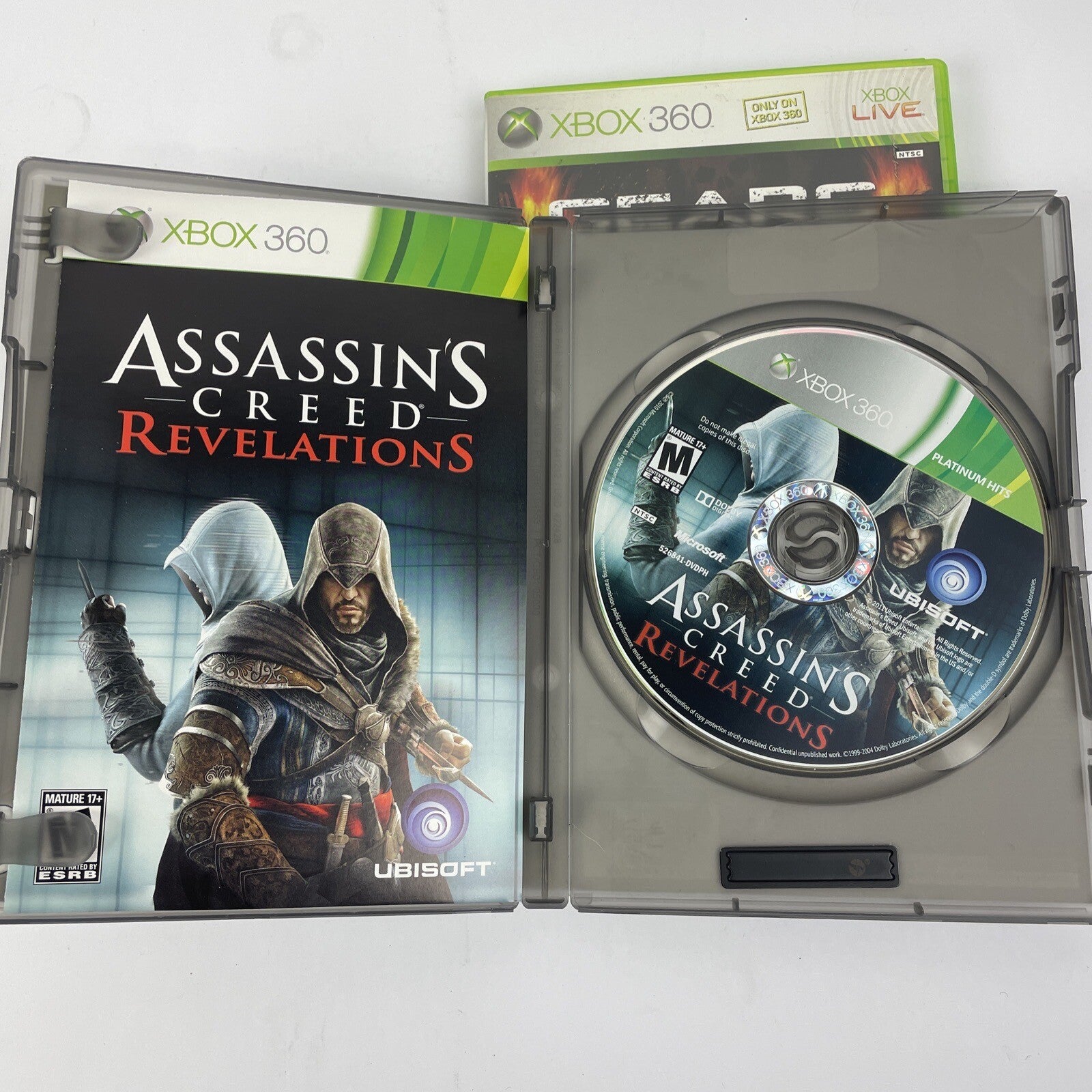 Assassin's Creed: Revelations Microsoft Xbox 360 + XBOX 360 Live : Gears Of War