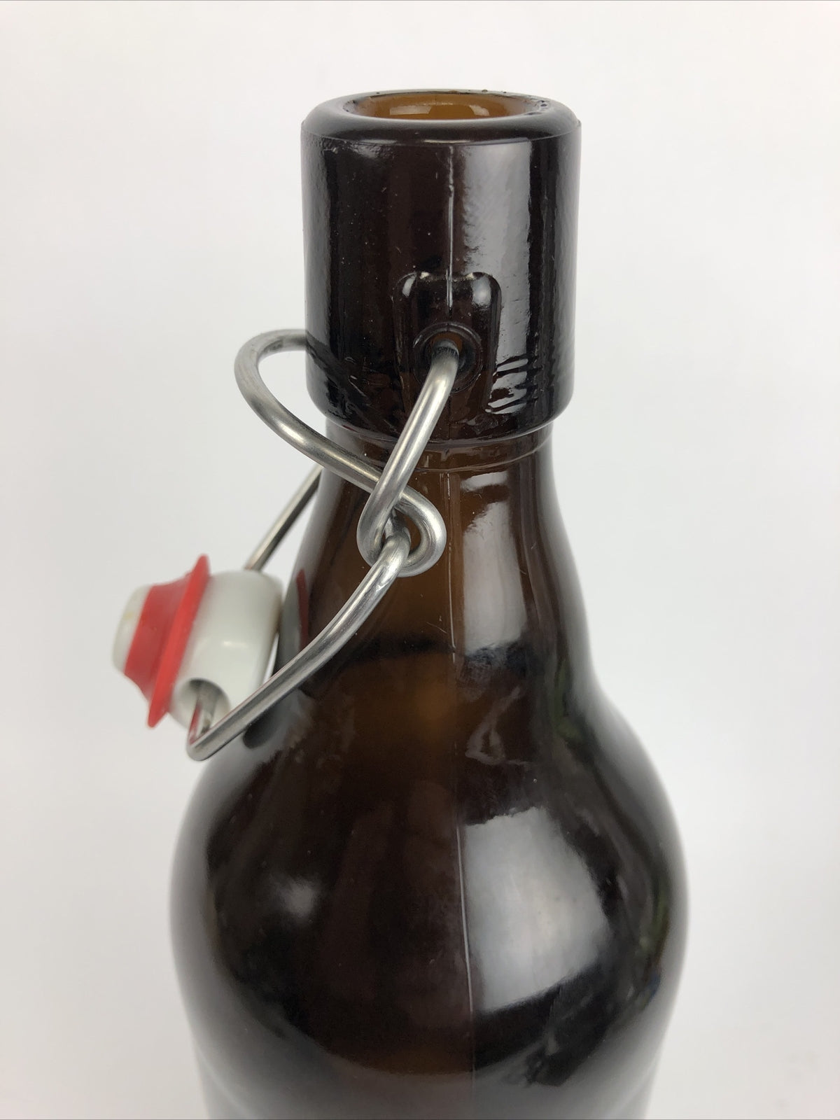 Hangar 24 Craft Brewery Pop Top 1 L Growler Beer Micro Brew Redlands California