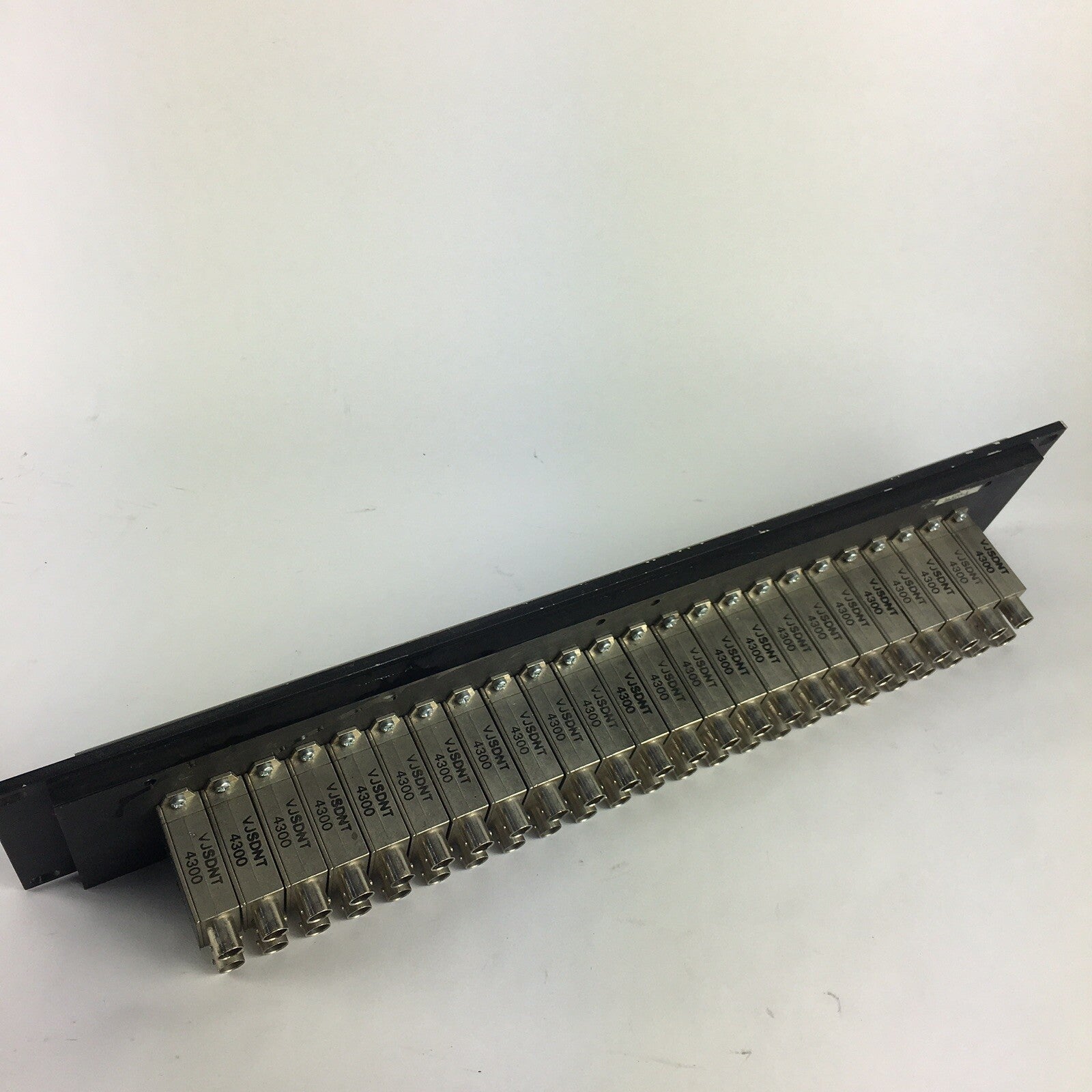 Bittree B48T 2WNSD/S 2x24 Port Patchbay Panel Unit 2U Rackmount