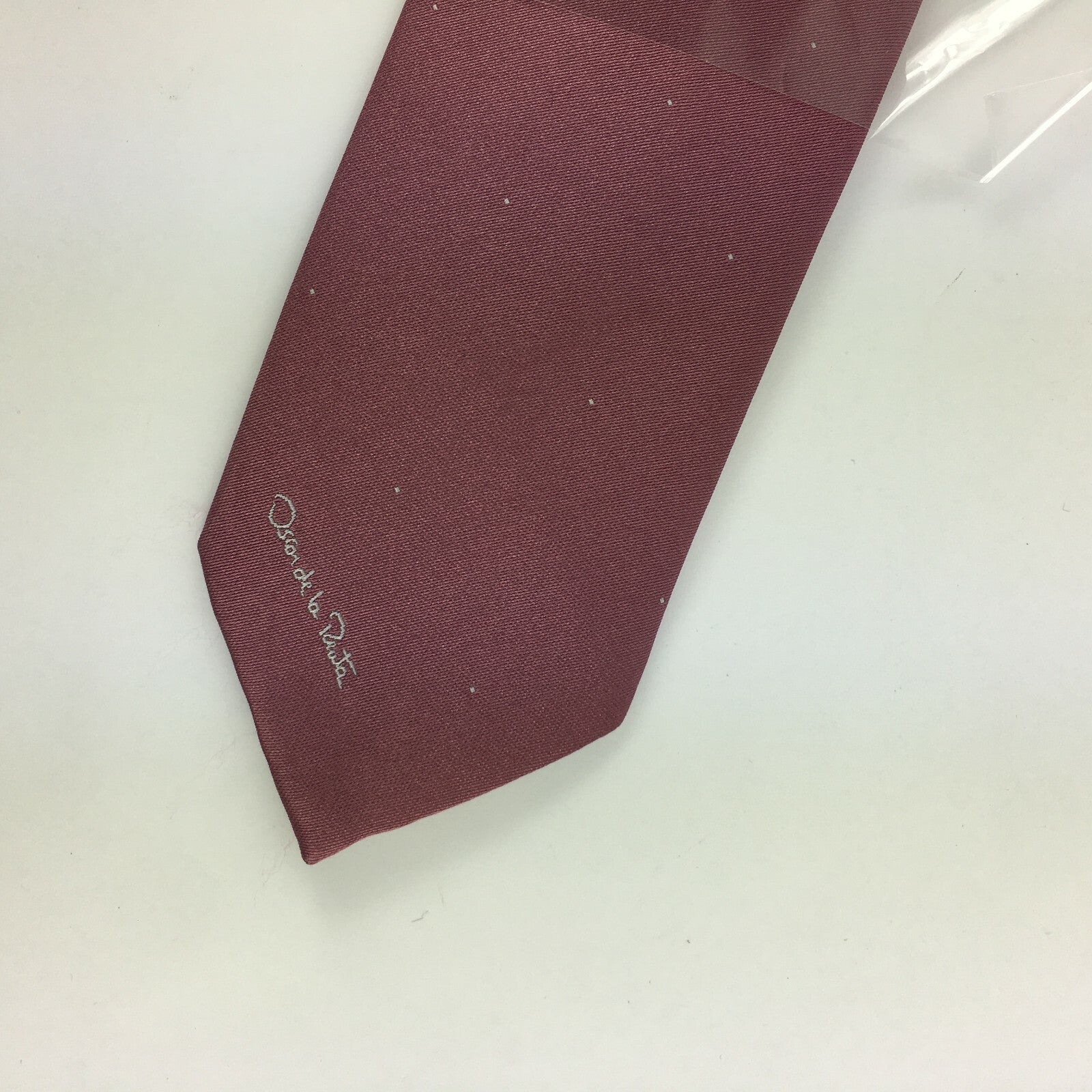 Genuine Oscar de la Renta Handmade Stylish Formal/Casual Tie Solid Colour