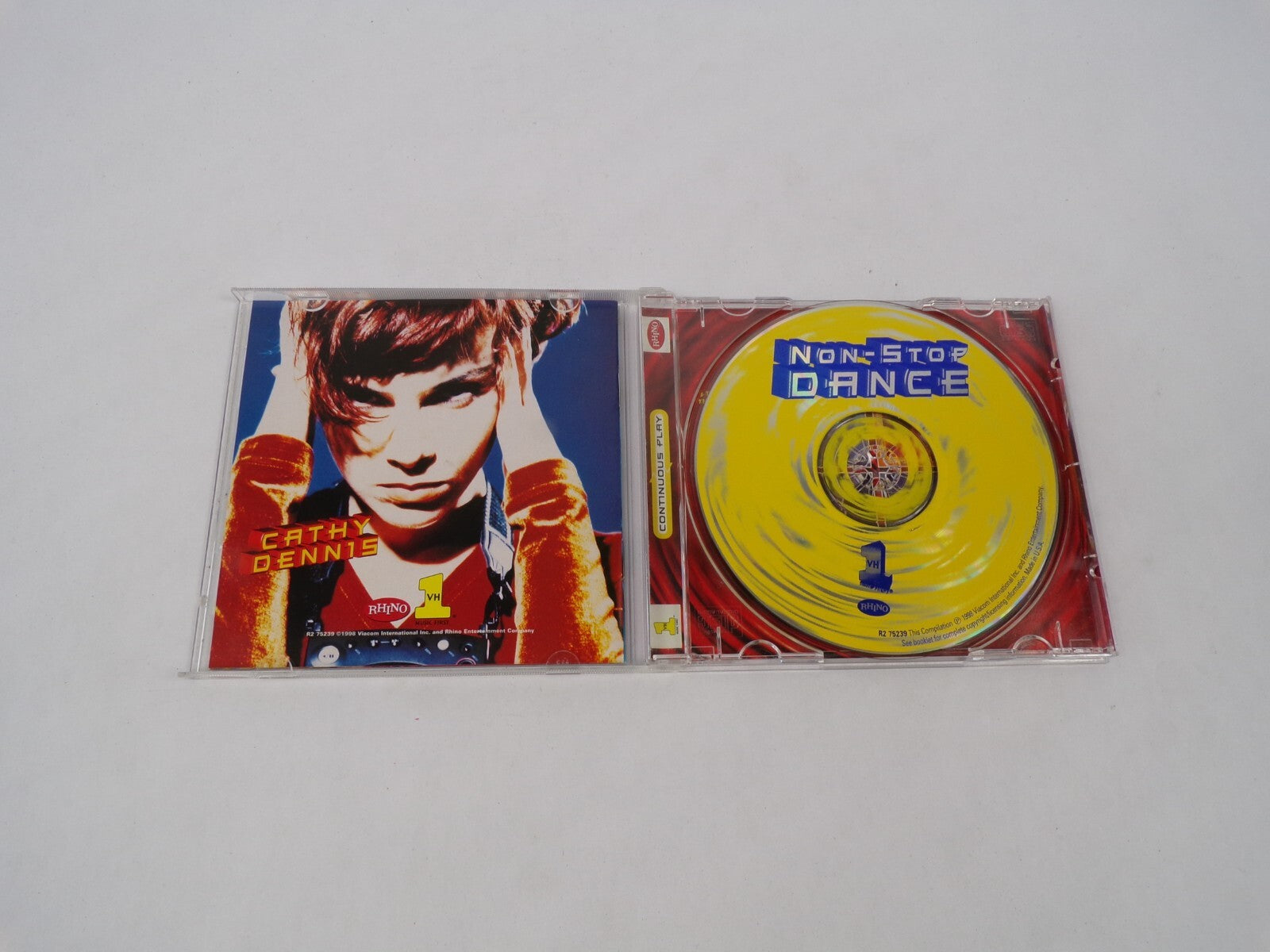 Non Stop DanceLooking For A New Love Tell It To My Heart Show Me Love CD#63