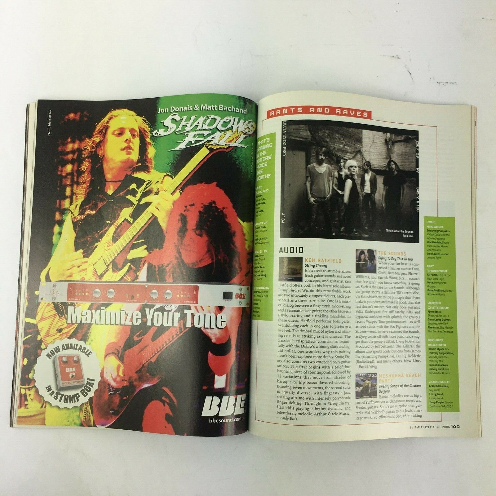 April 2006 Guitar Player Magazine Derek Trucks John McLaughlin Joe Satriani