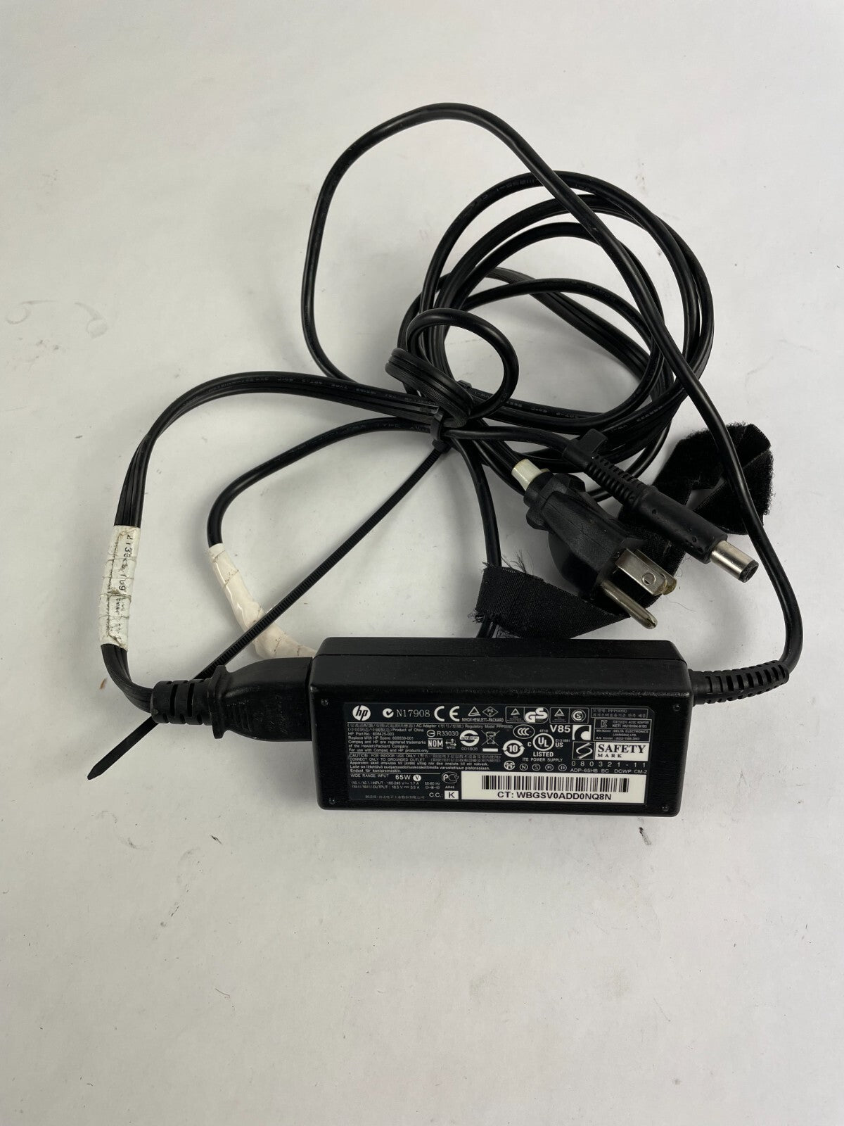 Genuine Hp 608425-003 Ac Adapter Output 18.5 V 3.5 A Power Supply Adapter A74