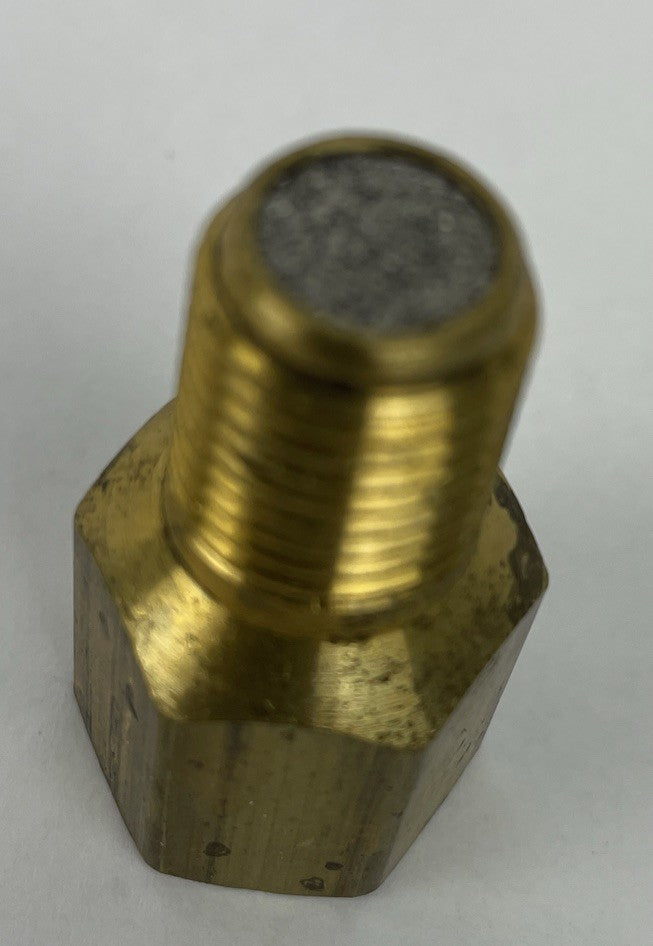 DURO Instrument Corp. DANTON Pressure Snubber for Oil - Brass Model 671 1/2" Fem
