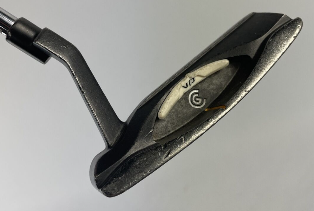 Cleveland VP1 blade putter 28 inch junior golf putter with Nike Method grip