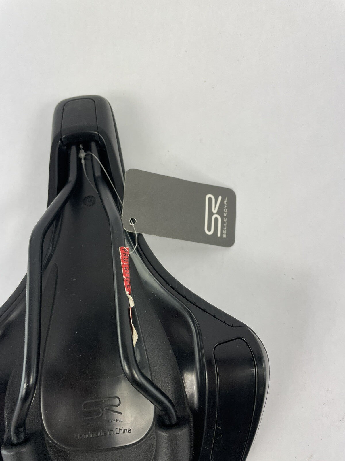 Selle Royal VIVO 1405HRN Bike Seat Saddle Road City Urban Black