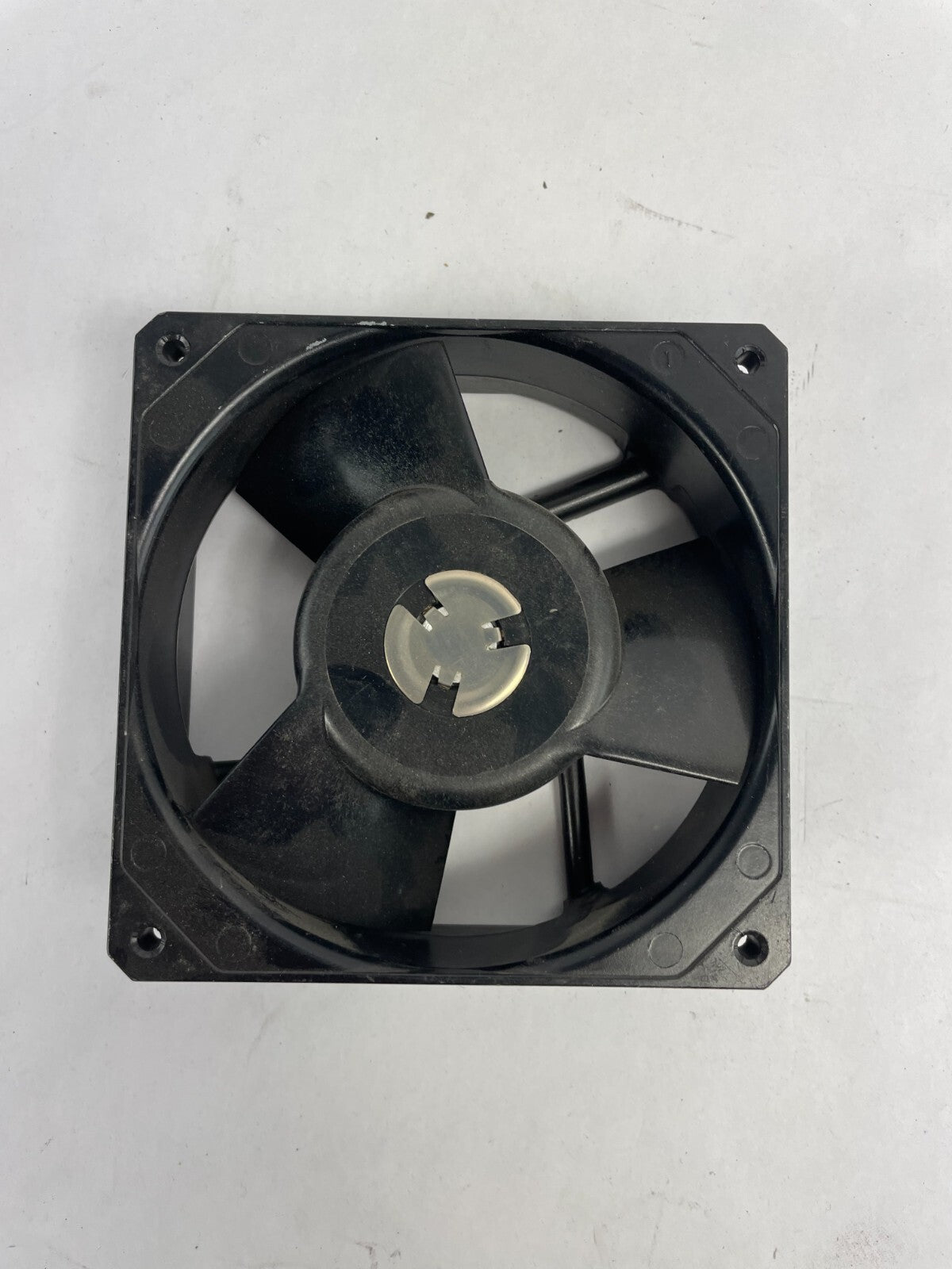 ETRI 141LV DC12V 2 - Wire CPU Cooling Fan