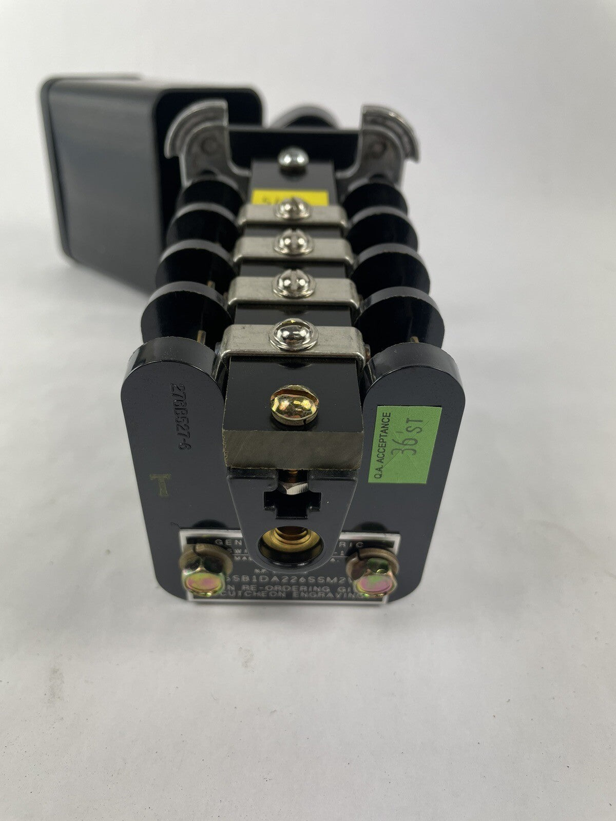 GENERAL ELECTRIC 16SB1DA226SSM2V ROTARY BREAKER CONTROL SWITCH 16SB1 4 STAGES