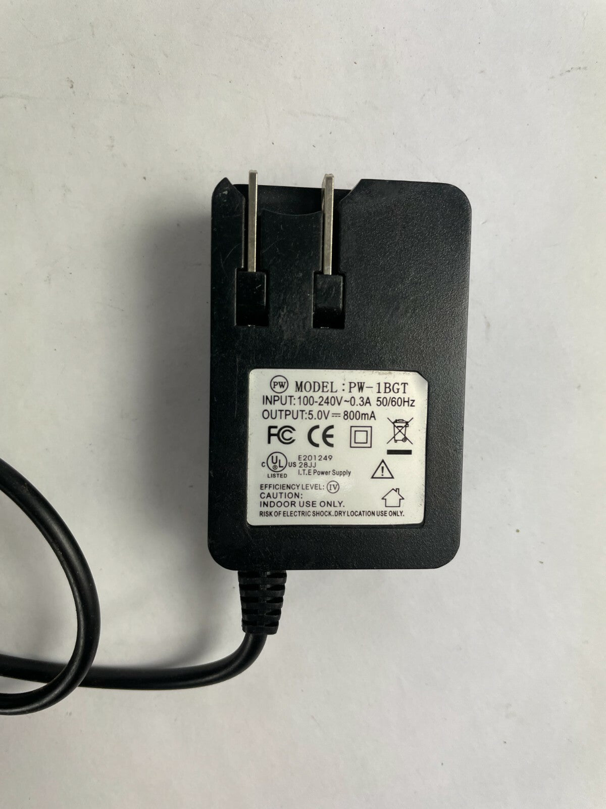 Genuine AC Adapter PW-1BGT Output 5 V 800mA Power Supply Adapter A52